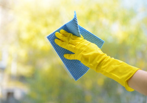 Professional regular cleaning in an Elephant and Castle office