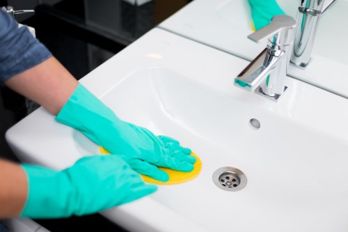 Local domestic cleaning support for homes and flats in Elephant and Castle